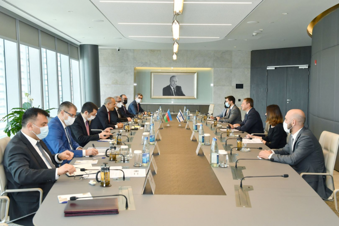   Azerbaijan, Israel exchange views on cooperation in trade and tourism  
 