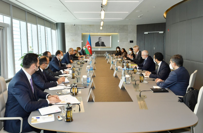 Azerbaijan and WB discuss realization of joint projects