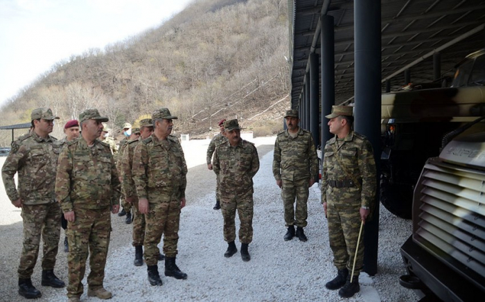   Azerbaijani Defense Minister inspects army