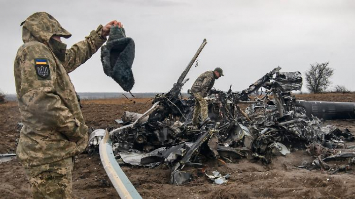   Ukraine: 80 feindliche Soldaten getötet - Selenskyj lobt britische Hilfe  