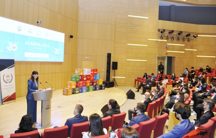 ADA-Universität veranstaltet eine Konferenz zum 30. Jahrestag der Partnerschaft zwischen den Vereinten Nationen und Aserbaidschan