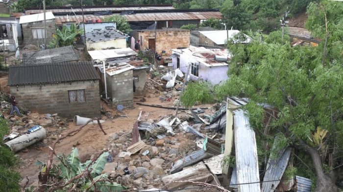 Cənubi Afrikada daşqınlarda 306 nəfər ölüb
