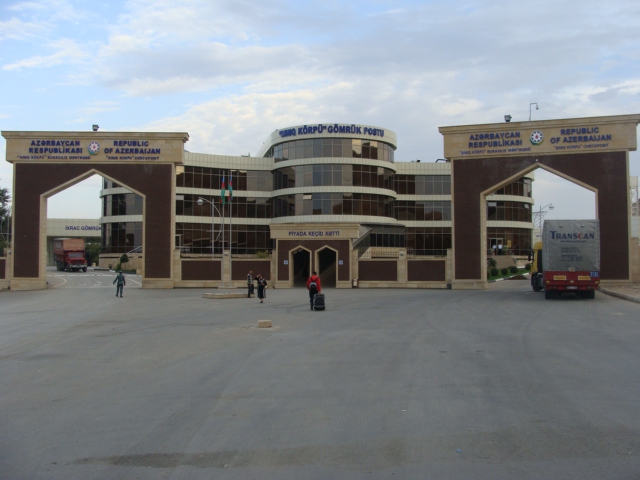 Azerbaijan approves agreement with Georgia on checkpoints at state border