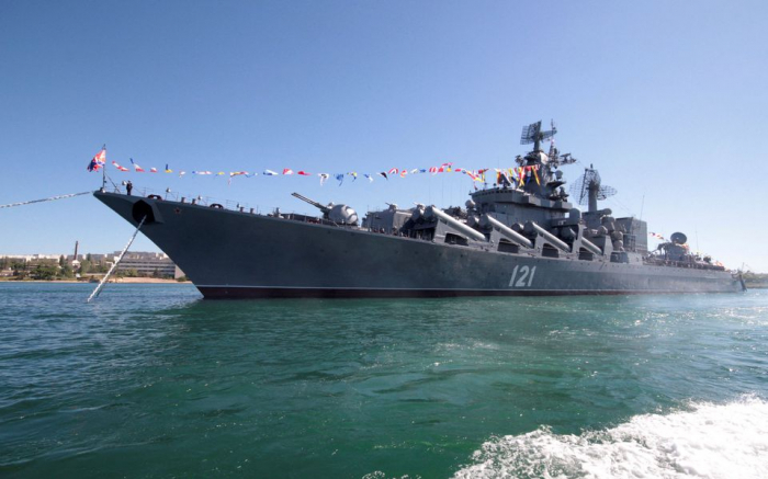 Powerful explosions heard in Kyiv after Russian warship sinks