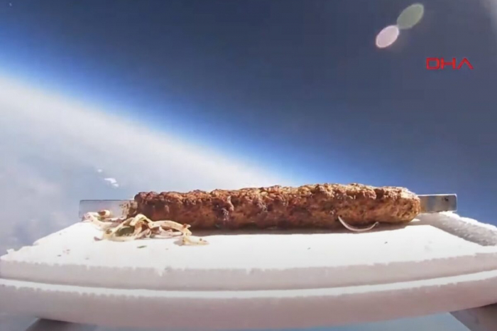  World-famous Turkish dish kebab attempted to be sent into space -  NO COMMENT  