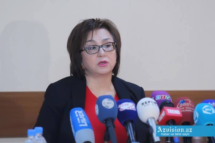    "200-dən yuxarı bal toplayanların bəzisi ali məktəblərə sənəd verməyib" -    DİM      