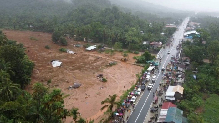 Tropical storm kills over 170 people in Philippines 