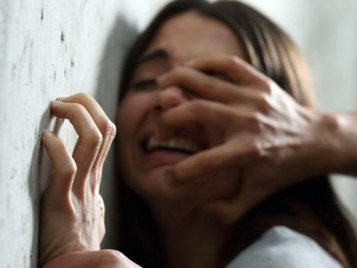  60 yaşlı kişinin 12 yaşlı qızı zorlaması ilə bağlı Baş Prokurorluğa müraciət edildi -  Yenilənib   