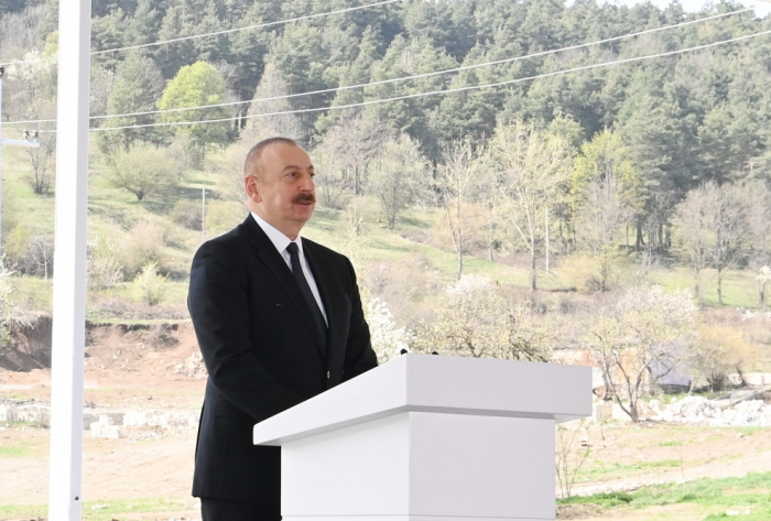     Ilham Aliyev  : "Estoy seguro de que los participantes del congreso llegaron a la antigua Shusha con gran entusiasmo"  