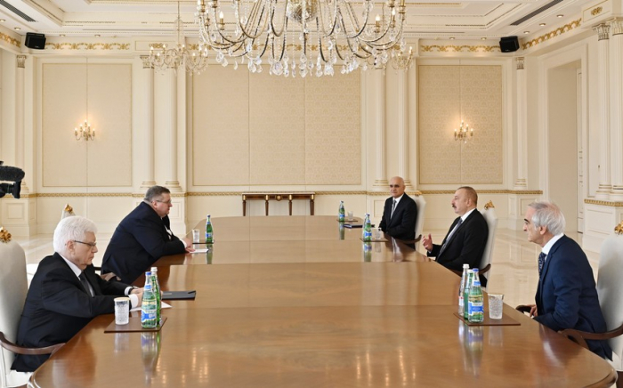   Präsident Ilham Aliyev empfängt den stellvertretenden Ministerpräsidenten Russlands  