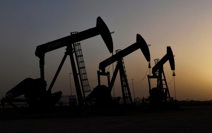 Oil prices fall on world markets 