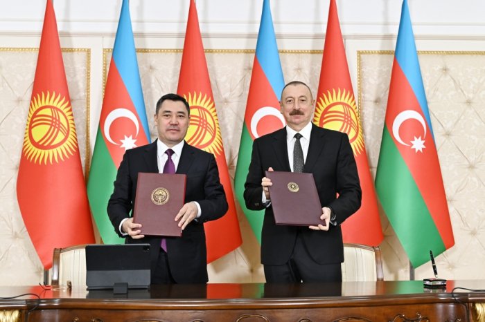  Azerbaijan, Kyrgyzstan sign documents 