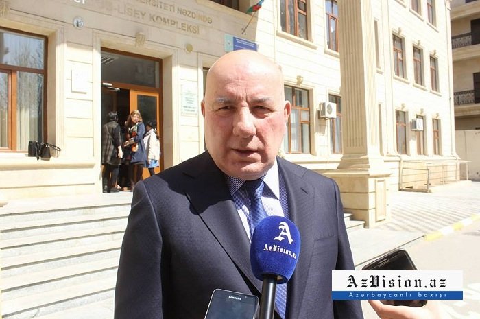       Elman Rüstəmov yeni vəzifəyə təyin olundu      