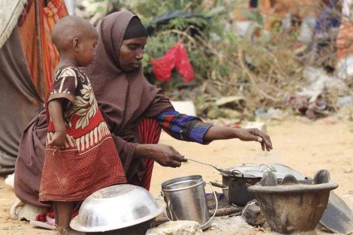    Qərbi Afrikada    aclıq çəkənlərin sayı 38 milyona çata bilər        
