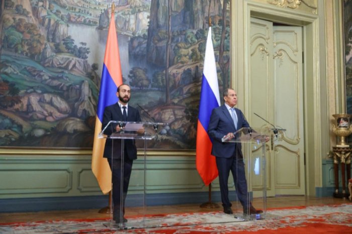    Lavrov erməni həmkarı ilə görüşəcək   