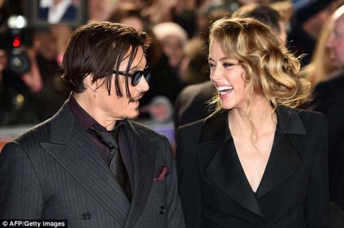  Conni Depp və Amber Hördün milyonlarla dollarlıq məhkəmə savaşı  -  Pərdəarxası  