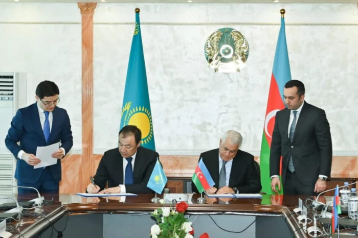   Aserbaidschan und Kasachstan unterzeichnen Logistik-Kooperationsabkommen   - VIDEO    