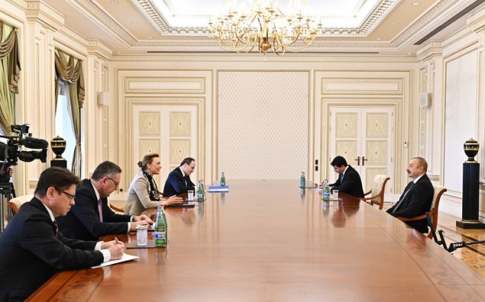   El presidente Aliyev recibe a la secretaria general del Consejo de Europa  