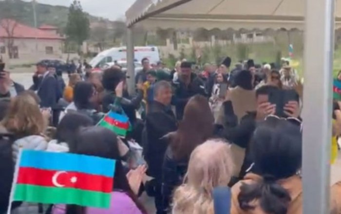    Zəfər Qurultayının ilk iştirakçıları Şuşada -    Video        
