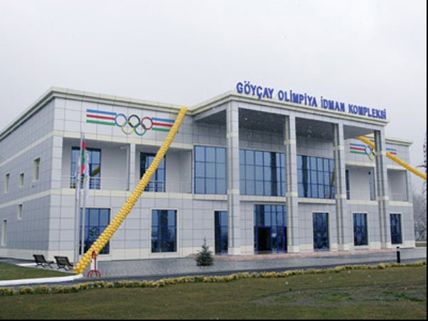    "İdmançılar soyuq su içib, xəstələniblər"-    Olimpiya Kompleksinin direktoru   
   