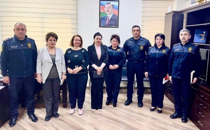 Bakı polisində sığınacaqların mühafizəsi müzakirə edilib  

