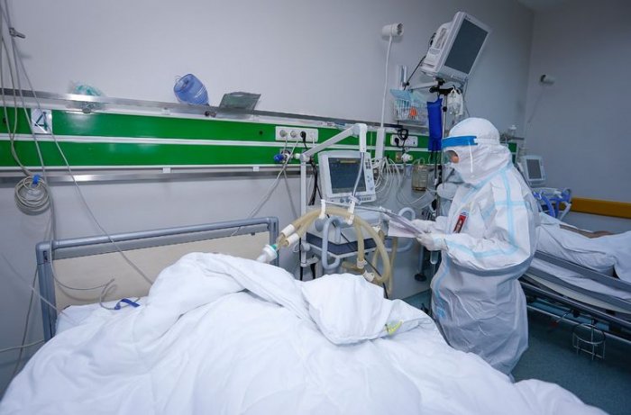 Xəstəxanada olan koronavirus xəstələrinin sayı açıqlanıb