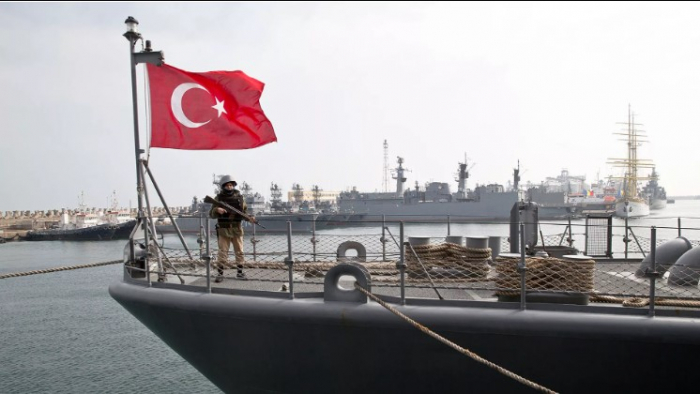    Türkiyə Qara dənizdə daha bir mina aşkarlayıb   
