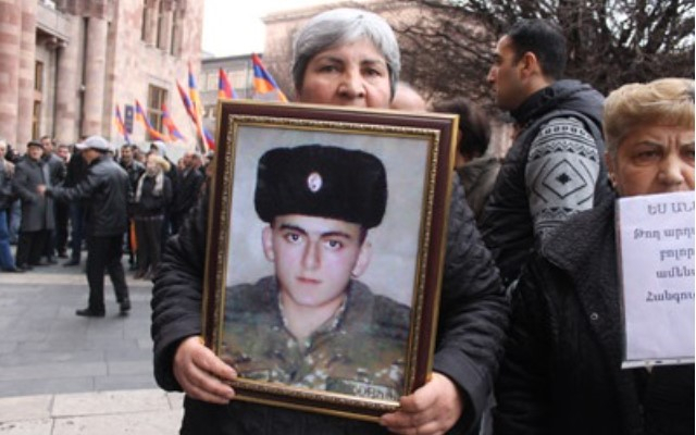     Qalmaqallı məhkəmə yekunlaşdı:    Erməni kursantın qatillərinə 15 il iş kəsildi   