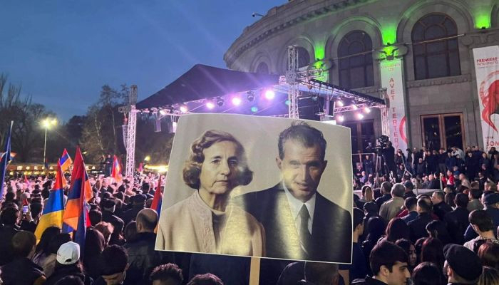    Ermənilər Paşinyana Çauşeskonun taleyini xatırlatdılar -    FOTO       