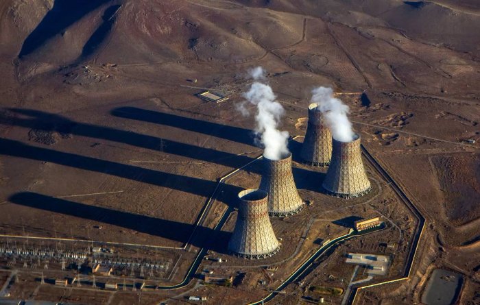    Metsamor    73 günlük    təmirə dayandırıldı   