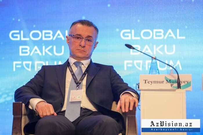    "COVID vaksinləri mövsümi peyvənd kimi istifadə oluna bilər” -    Nazir      
