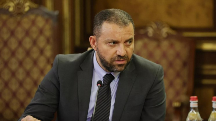    "Ukrayna müharibəsi başlayandan Ermənistana    75 min Rusiya vətəndaşı gəlib"      