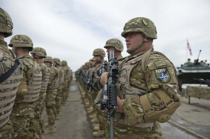    Slovakiyadakı NATO hərbçilərinin sayı artırılır-    900 əsgər göndəriləcək      