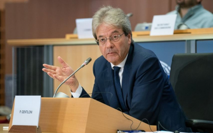       Avrokomissar:    "Rusiyanın enerji sektoruna sanksiya tətbiq olunmayacaq"   