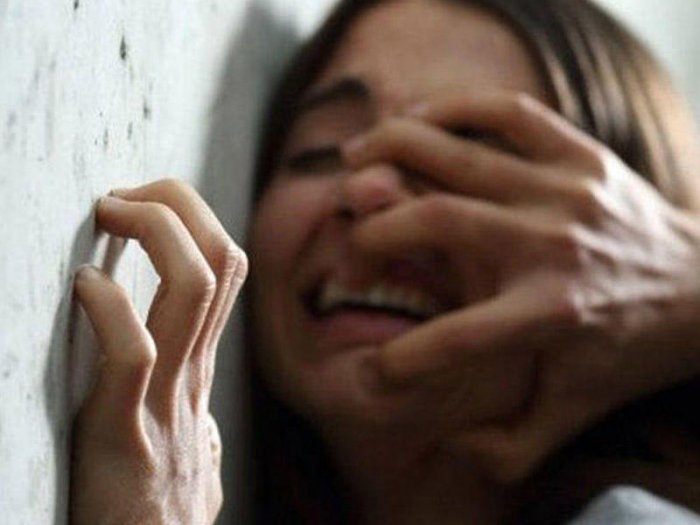 Bakıda qadına qarşı əxlaqsızlıq edən kişi saxlanıb