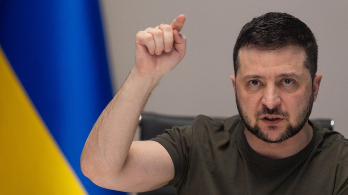    Zelenski:    “Mariupolda hərbçilərimiz öldürülsə, bütün danışıqlara son qoyacağıq”