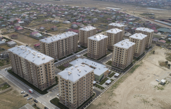  President Ilham Aliyev attends the inauguration of residential complex in Sabunchu district 