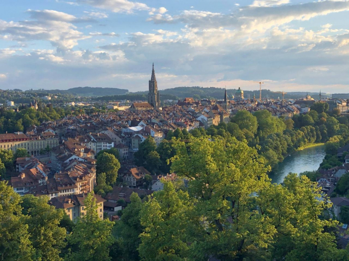   Aserbaidschanische parlamentarische Delegation besucht die Schweiz  