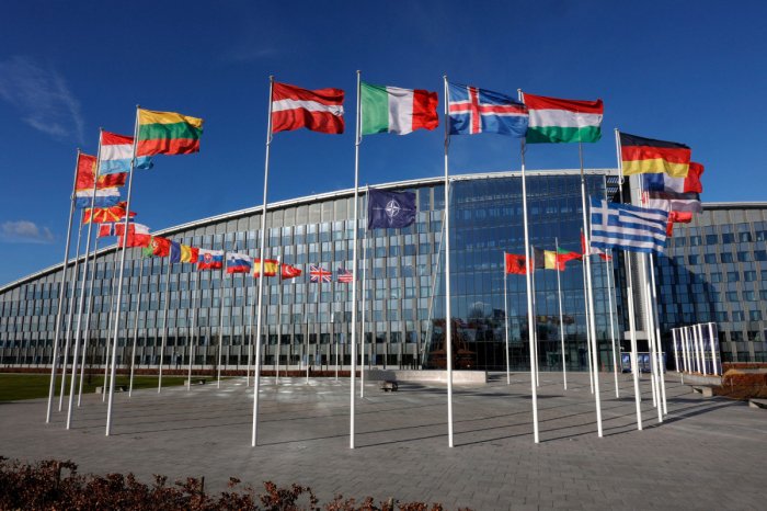    Zelenski NATO sammitində iştirak edə bilər  
   
