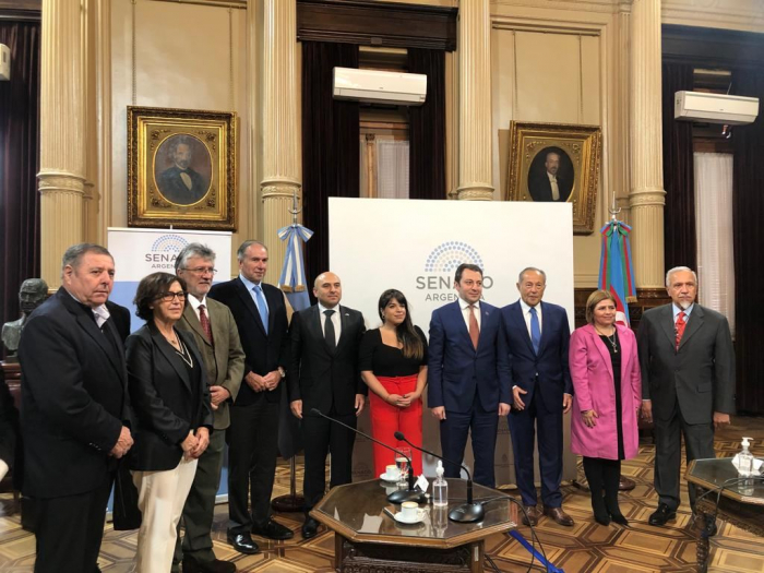 Azerbaijani deputy FM meets with members of Argentine Senate 