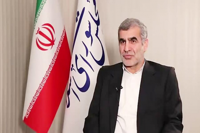  Vicepresidente del Parlamento iraní viaja a Azerbaiyán 