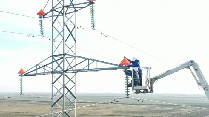 Azerbaijan’s Azerishig laying power line to Agali village and int