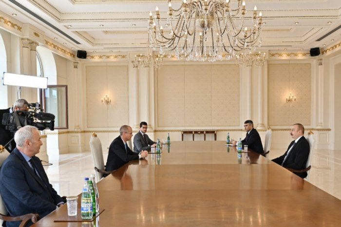   Presidente Ilham Aliyev recibe al ministro de Agricultura y Desarrollo Rural de Israel  