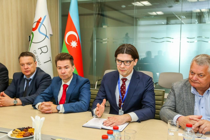   Vertreter litauischer Unternehmen besuchen den Hafen von Baku, um Partnerschaftsoptionen zu prüfen  