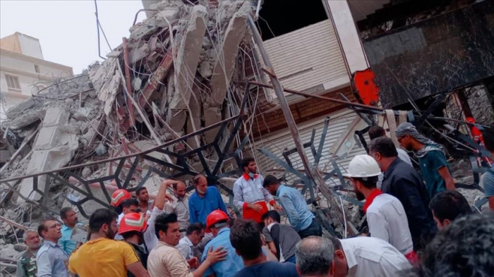 Death toll from building collapse in Iran rises to 11
 