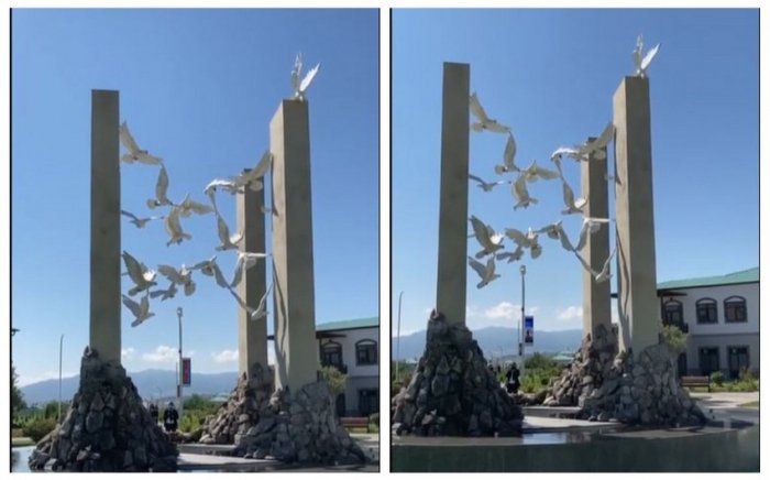   Symbole de la Victoire dans le village d