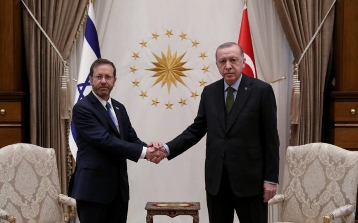 Ərdoğan İsrail Prezidenti ilə danışıb