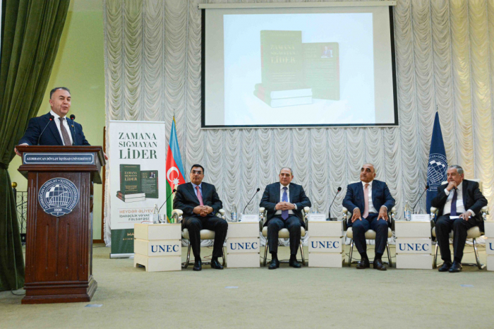   Bei der UNEC wurde eine Heydar Aliyev gewidmete Konferenz abgehalten  
