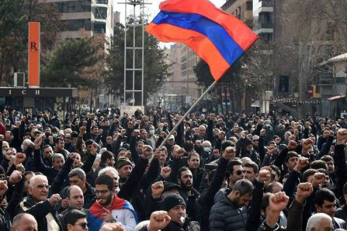 Russisches Außenministerium: Was in Armenien passiert, ist eine innere Angelegenheit dieses Landes