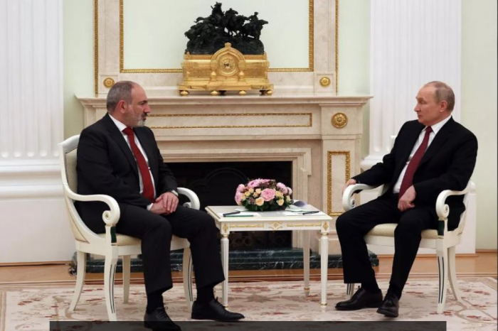   Putin traf sich mit Paschinjan   - VİDEO     